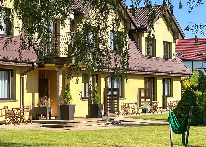 Beautiful In With Swimming Pool Appartement